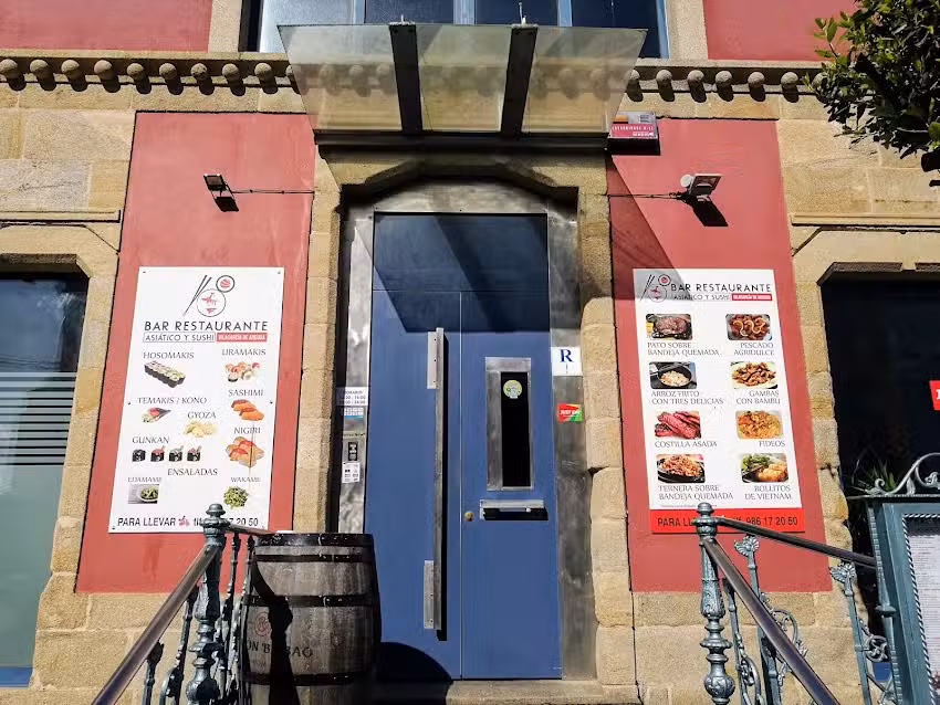 Asi&aacute;tico y Sushi