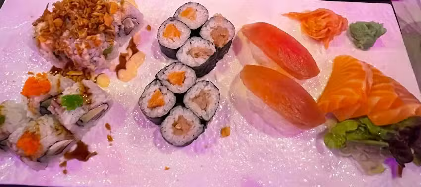 Delish Club Coktail Restaurante