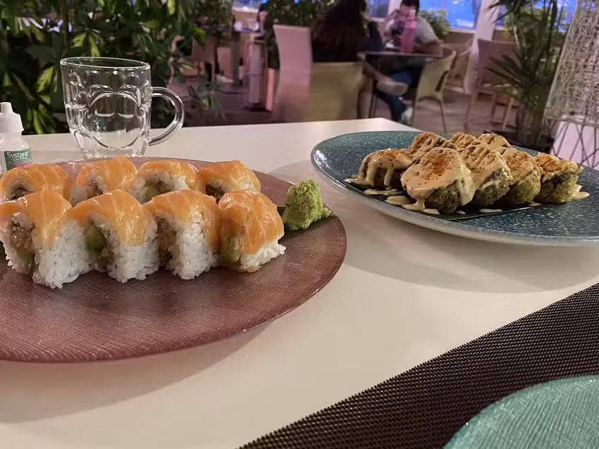 IL sushi bar