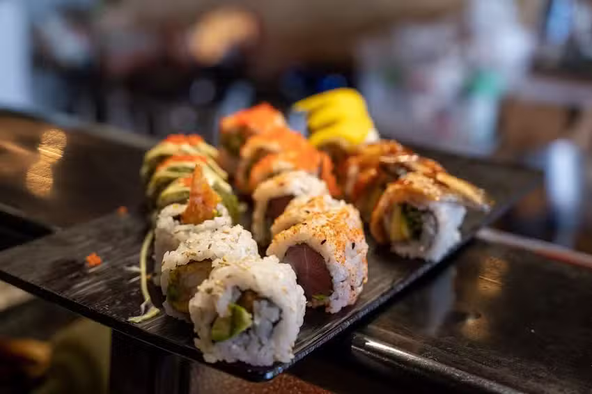 Inasia Sushi & Grill Japon&eacute;s