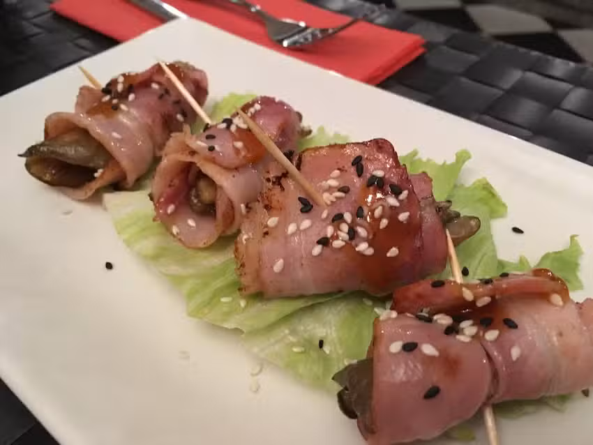IruarriSuShi Bar