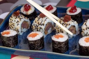 MAKANA FOODS – TOMARES: Sushi & Poké House