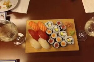 Món de sushi