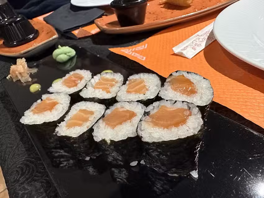 Oishii Fusi&oacute;n Sushi Wok