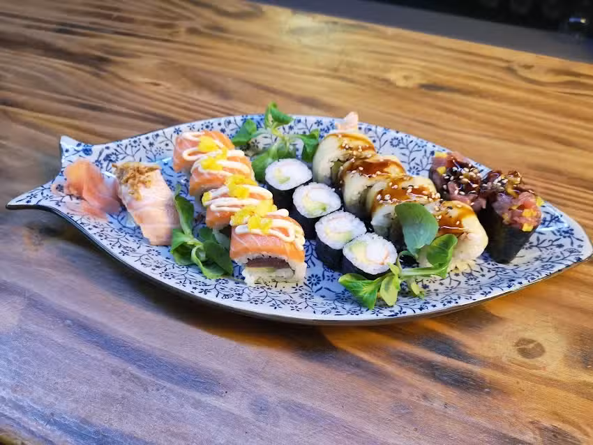 Oyshi Restaurant Japon&eacute;s