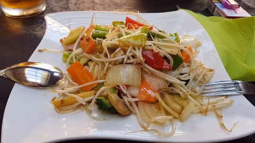 Restaurante Asia Jard&iacute;n