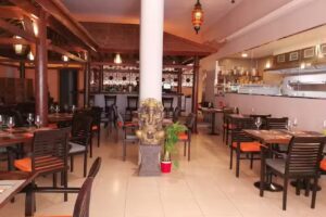 Restaurante Asian Road