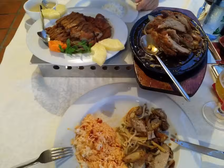 Restaurante Asi&aacute;tico Jing