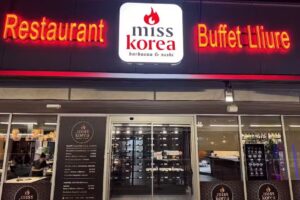 Restaurante buffet Miss Korea Santa Susanna