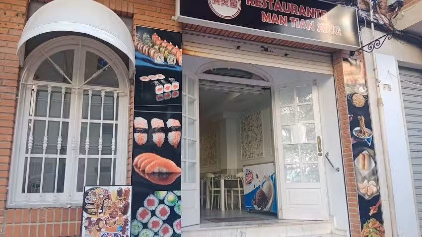 Restaurante chino en Canals Man Tian Xing