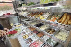 Restaurante Huyang Malatang | 胡杨 麻辣烫