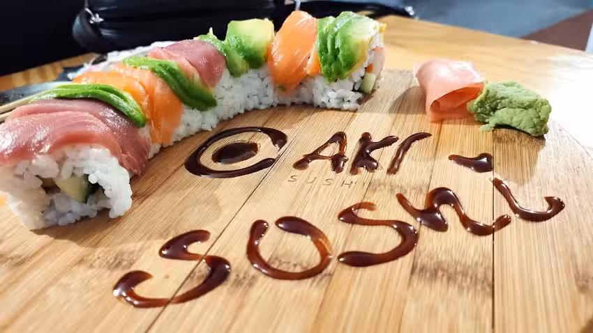 Restaurante Japon&eacute;s &ndash; AKI SUSHI LA L&Iacute;NEA