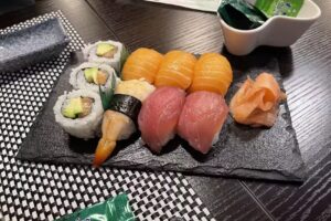 Restaurante Japonés – Hola Sushi