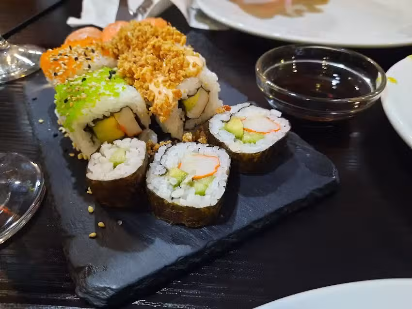 Restaurante Japon&eacute;s &bull; Nagoya &bull; Buffet libre