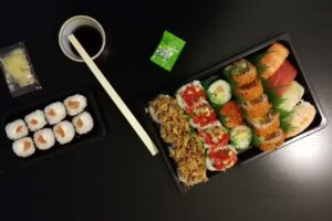 Restaurante Japonés – SHINKANSEN SUSHI