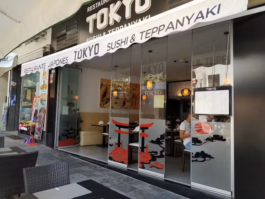 Restaurante Japon&eacute;s &ndash; TOKYO