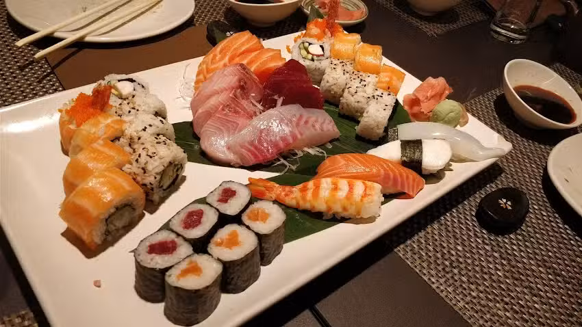 Restaurante Japon&eacute;s &ndash; WASABI