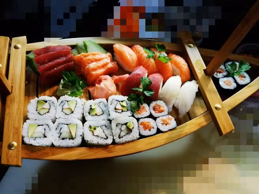 RESTAURANTE SUSHI CHAN