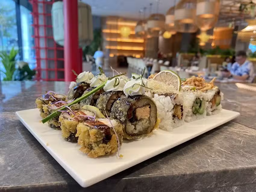 Restaurante Worldeli Sushi Grill