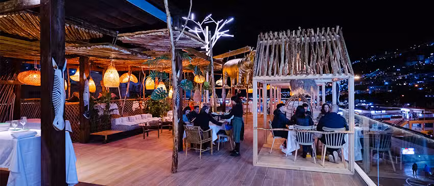 Selv&aacute;tico Sushi & Grill Puerto Rico