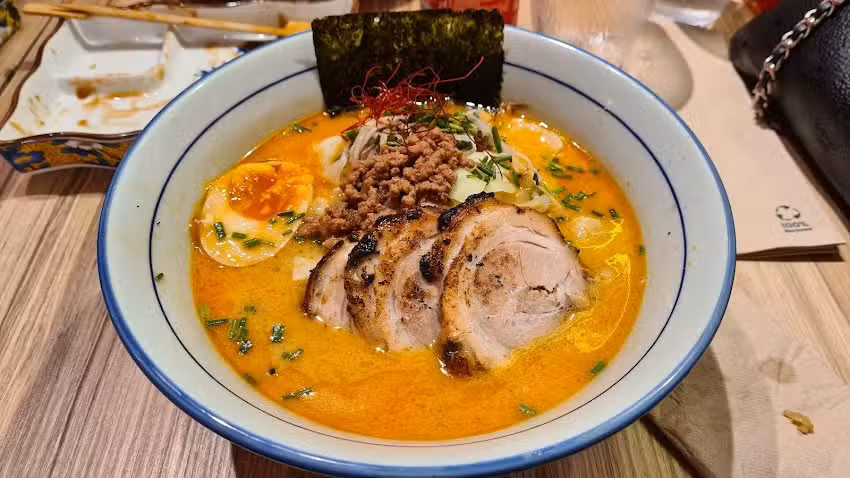 SUSHI TOKYO PARQUE ASTUR