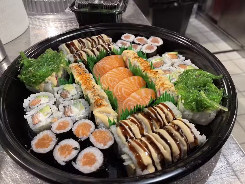 SushiTake Urbil