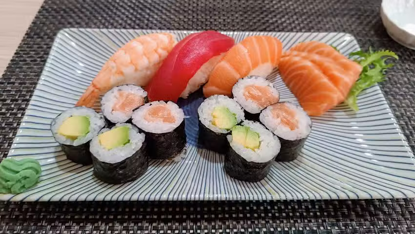 Tokyo Sushi