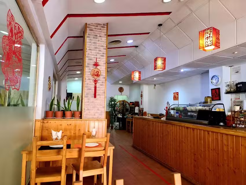 Xiao Yu T&eacute; y tapas