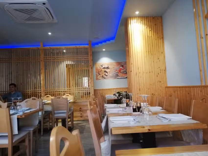 YAN. Sushi Bar Sevilla