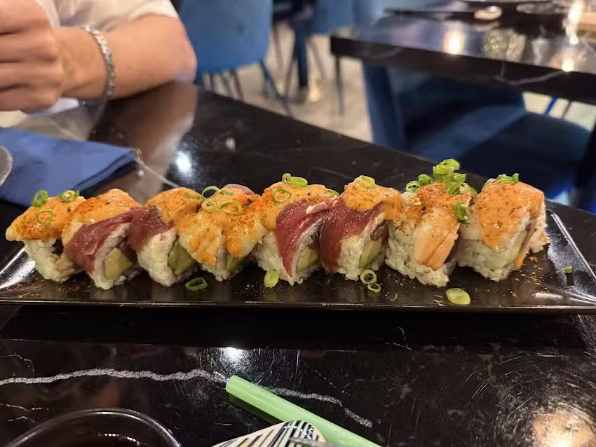 Yatta &ndash; Restaurante japon&eacute;s