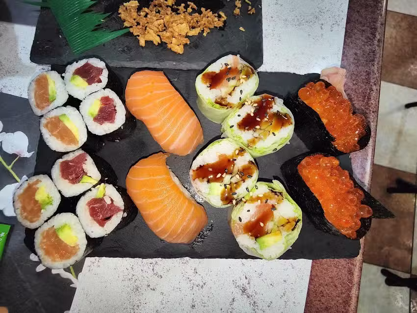 YOSHIYA SUSHI
